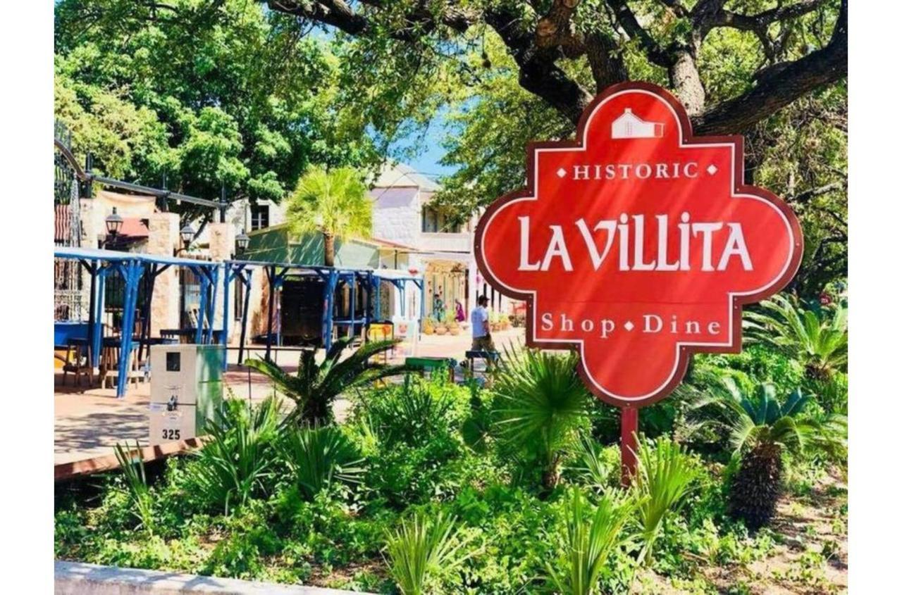Stunning Cozy Downtown Guesthouse San Antonio Bagian luar foto